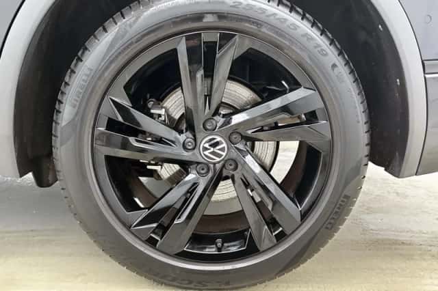 Volkswagen Tiguan (2023) thumbnail 42