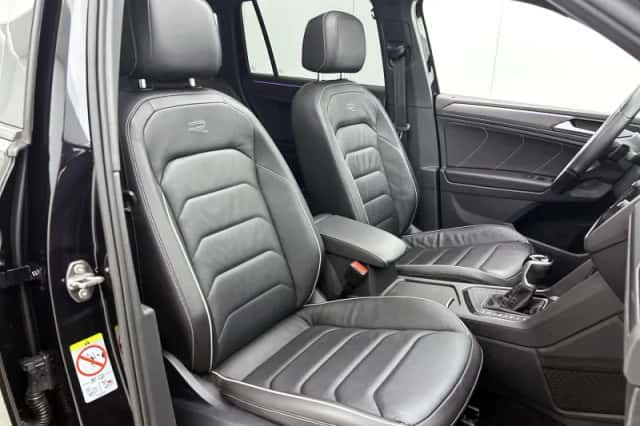 Volkswagen Tiguan (2023) thumbnail 44