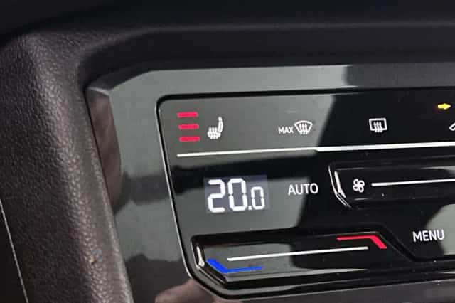 Volkswagen Tiguan (2023) thumbnail 10
