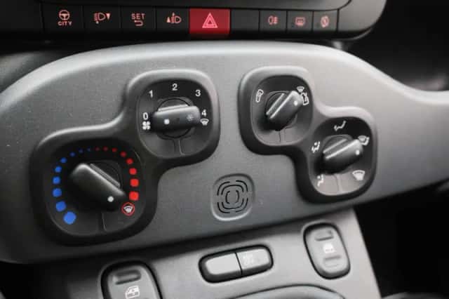 Fiat Panda (2022) thumbnail 24