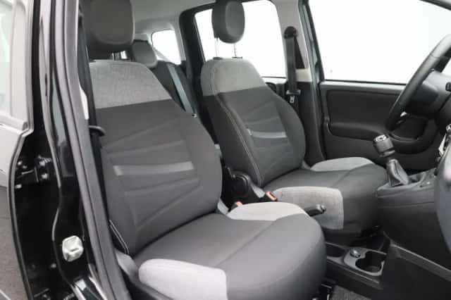 Fiat Panda (2022) thumbnail 30