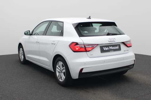 Audi A1 (2023) thumbnail 3
