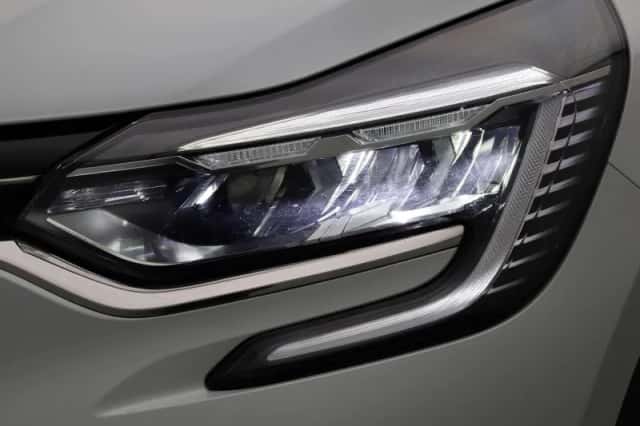 Renault Captur (2021) thumbnail 14