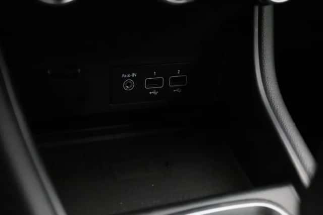 Renault Captur (2021) thumbnail 27