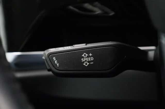 Audi Q3 (2020) thumbnail 21
