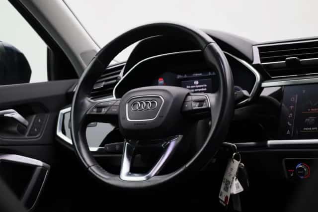 Audi Q3 (2020) thumbnail 37
