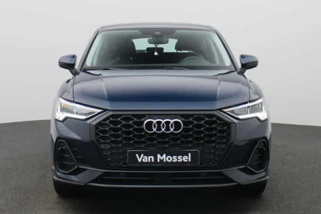 Audi Q3 (2020) thumbnail 5