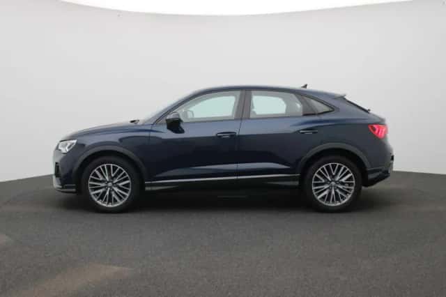 Audi Q3 (2020) thumbnail 6