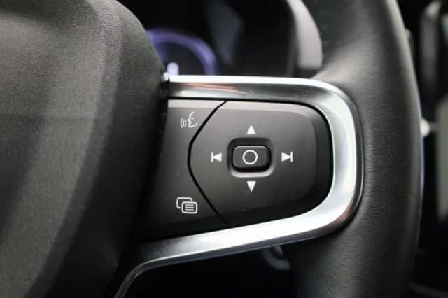 Volvo XC40 (2021) thumbnail 19