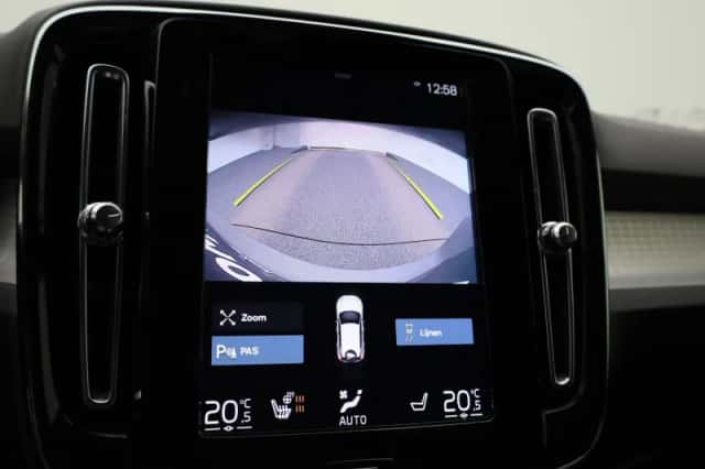 Volvo XC40 (2021) thumbnail 27