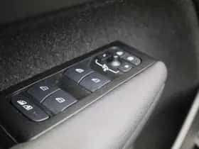 Volvo XC40 thumbnail 30