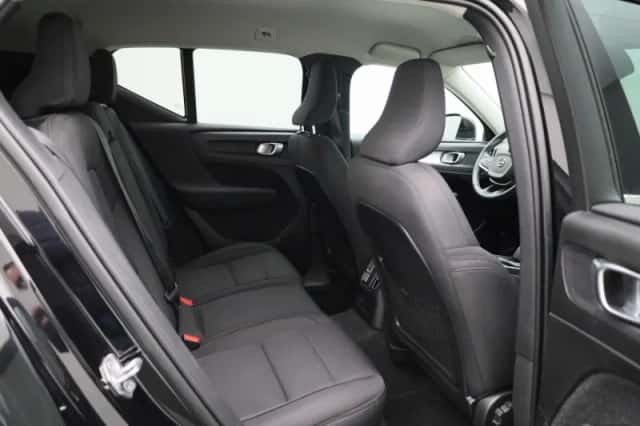 Volvo XC40 (2021) thumbnail 36