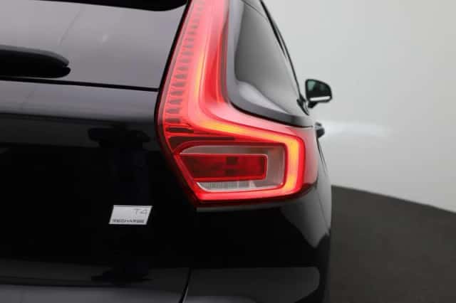 Volvo XC40 (2021) thumbnail 38