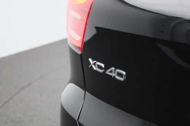 Volvo XC40 (2021) thumbnail 40