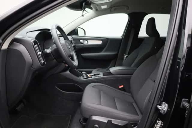 Volvo XC40 (2021) thumbnail 10