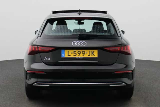 Audi A3 (2021) thumbnail 6