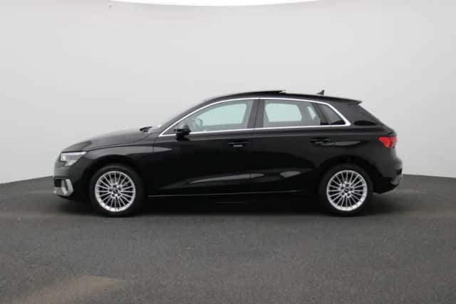 Audi A3 (2021) thumbnail 5