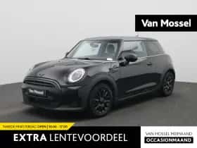 MINI Cooper (2021)