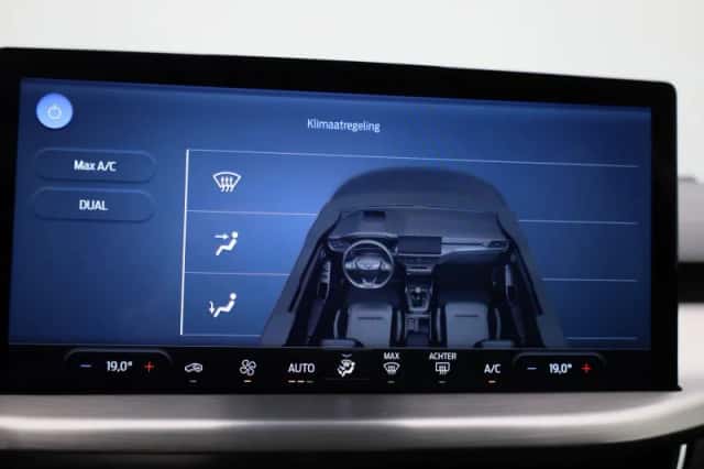 Ford Focus (2023) thumbnail 21