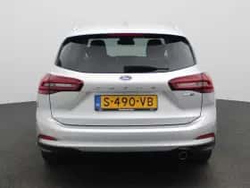 Ford Focus thumbnail 7
