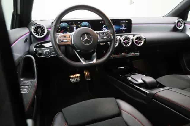 Mercedes-Benz A-Klasse (2022) thumbnail 3