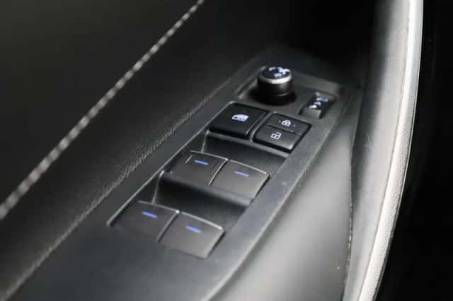 Toyota Corolla (2022) thumbnail 29