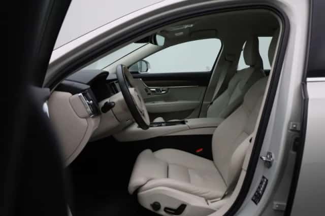 Volvo V90 (2021) thumbnail 12