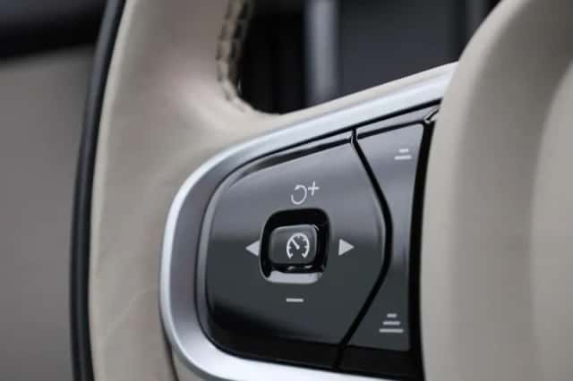 Volvo V90 (2021) thumbnail 19