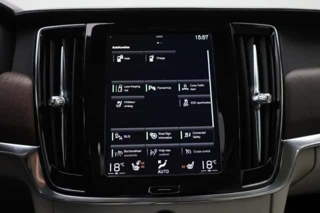 Volvo V90 (2021) thumbnail 30