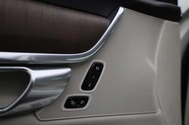 Volvo V90 (2021) thumbnail 32