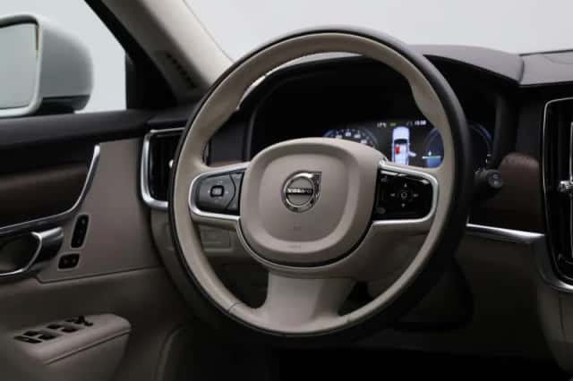 Volvo V90 (2021) thumbnail 37