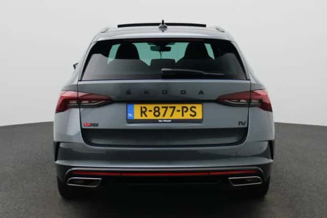 Škoda Octavia (2021) thumbnail 6