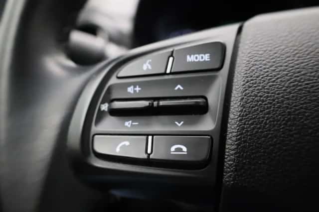 Hyundai i10 (2023) thumbnail 18