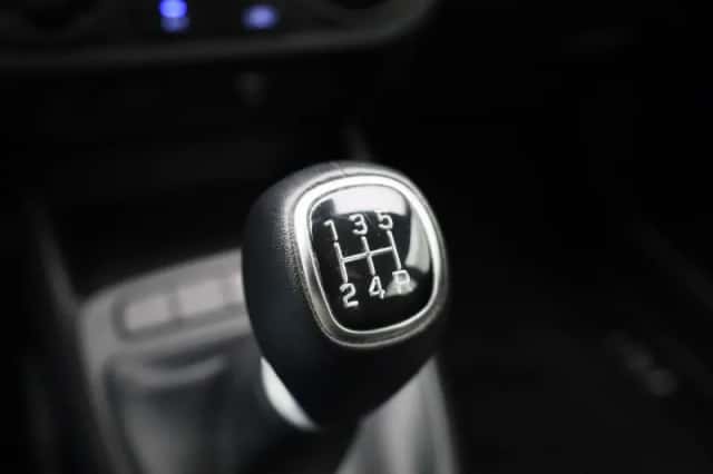 Hyundai i10 (2023) thumbnail 21