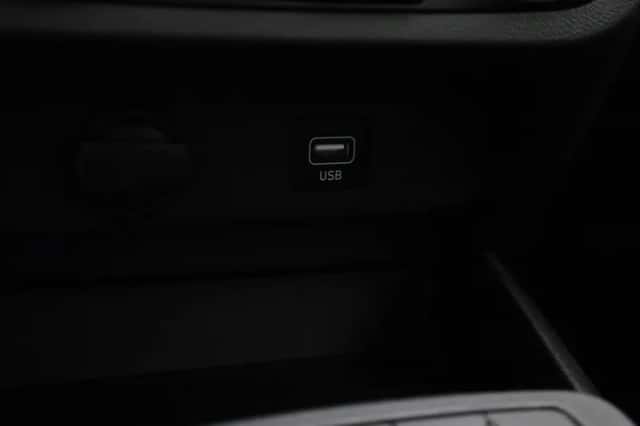 Hyundai i10 (2023) thumbnail 22