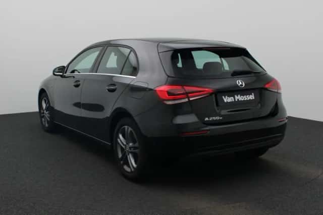 Mercedes-Benz A-Klasse (2020) thumbnail 4