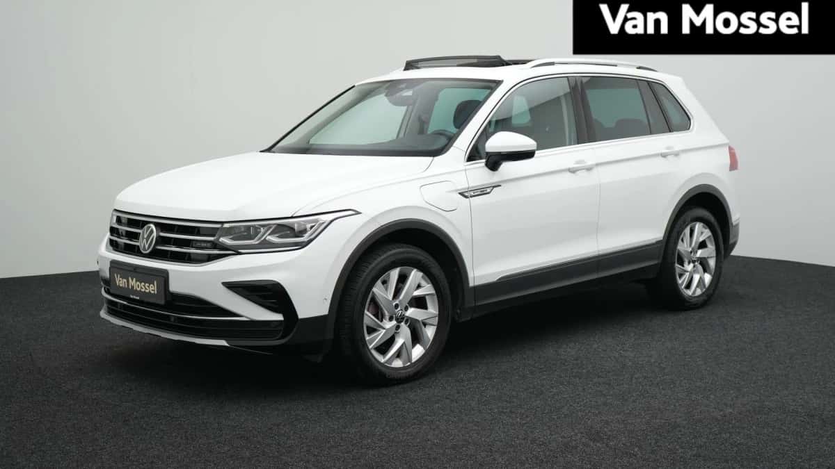 Volkswagen Tiguan — foto 1