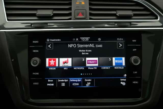 Volkswagen Tiguan (2021) thumbnail 17