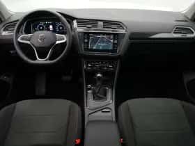 Volkswagen Tiguan thumbnail 3