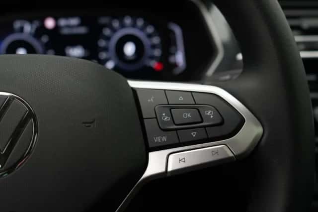 Volkswagen Tiguan (2021) thumbnail 25