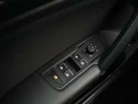 Volkswagen Tiguan thumbnail 37