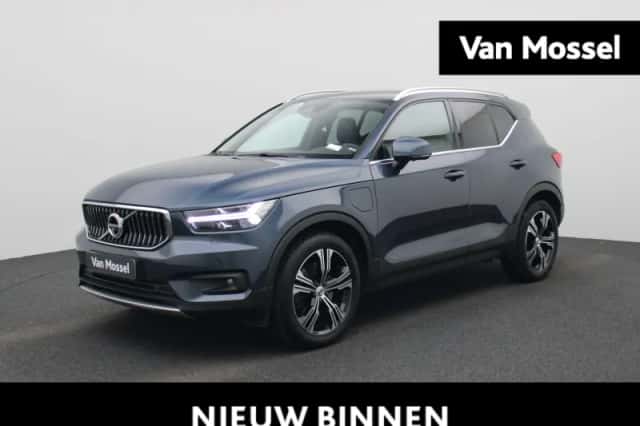 Volvo XC40 (2021) thumbnail 1