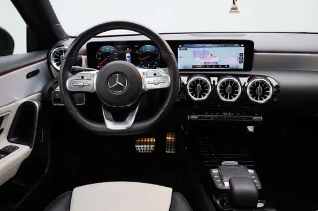 Mercedes-Benz A-Klasse (2022) thumbnail 3