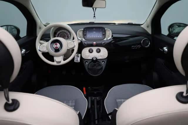 Fiat 500C (2021) thumbnail 3