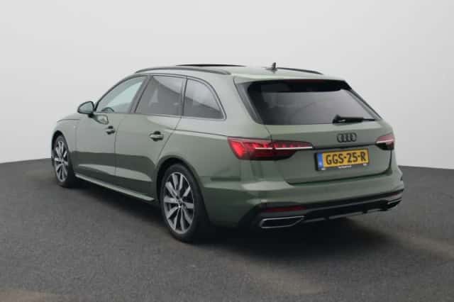 Audi A4 (2024) thumbnail 4