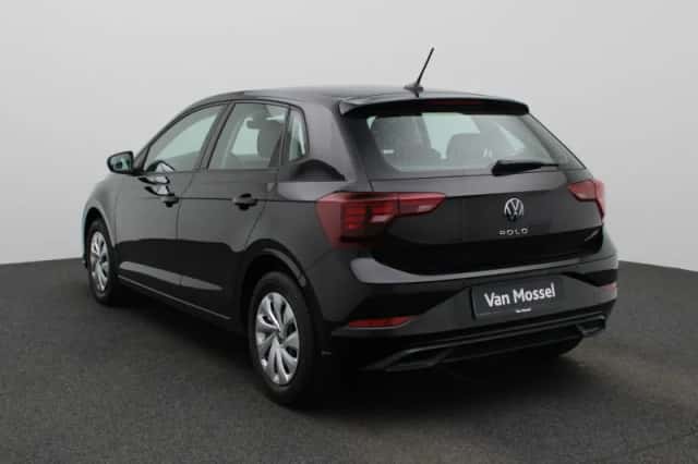 Volkswagen Polo (2023) thumbnail 3