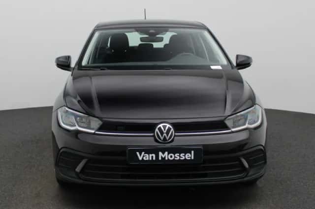 Volkswagen Polo (2023) thumbnail 4