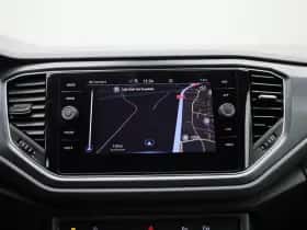 Volkswagen T-Roc thumbnail 21