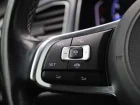 Volkswagen T-Roc thumbnail 23