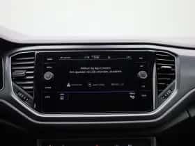 Volkswagen T-Roc thumbnail 30